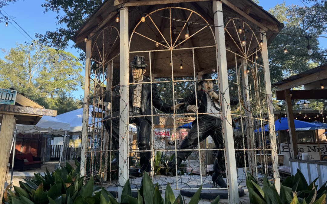 Fairhope, Alabama: Bill-E’s Bacon Bonanza and Our Brush with Death-by-Bacon Generator